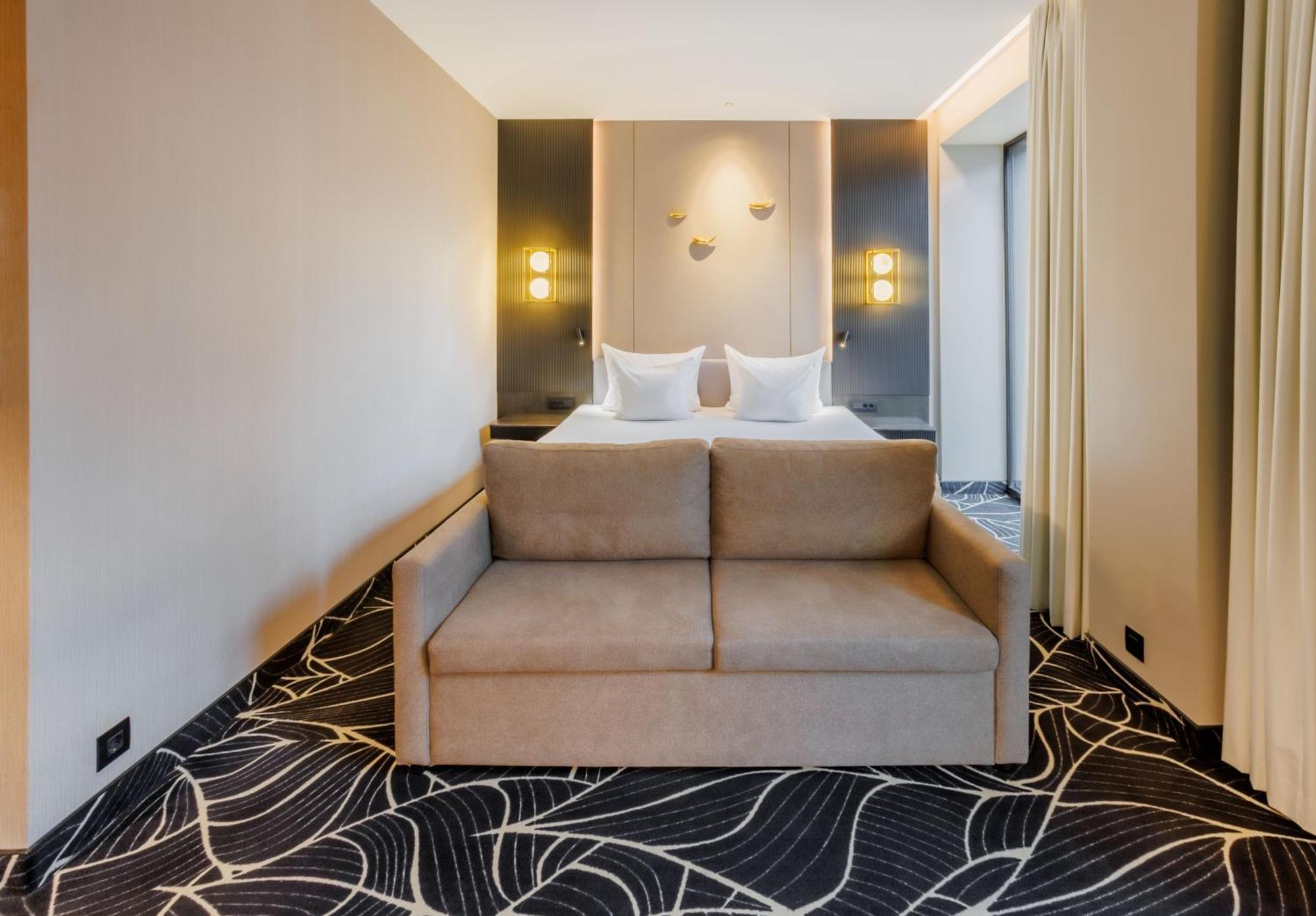 Movenpick Hotel 塔林 外观 照片