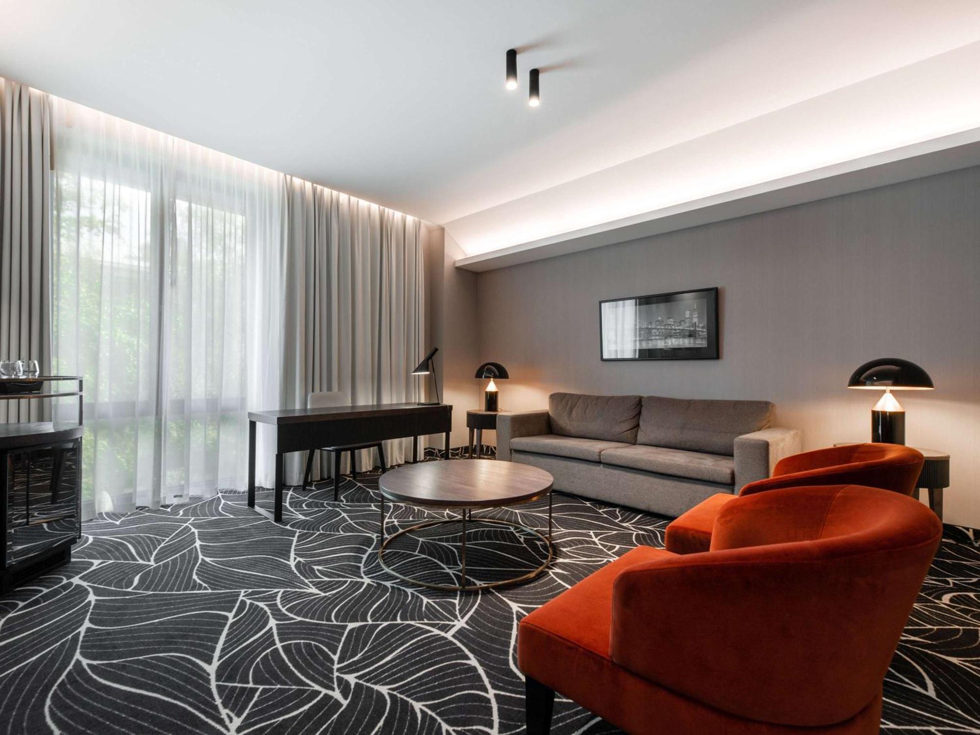 Movenpick Hotel 塔林 外观 照片