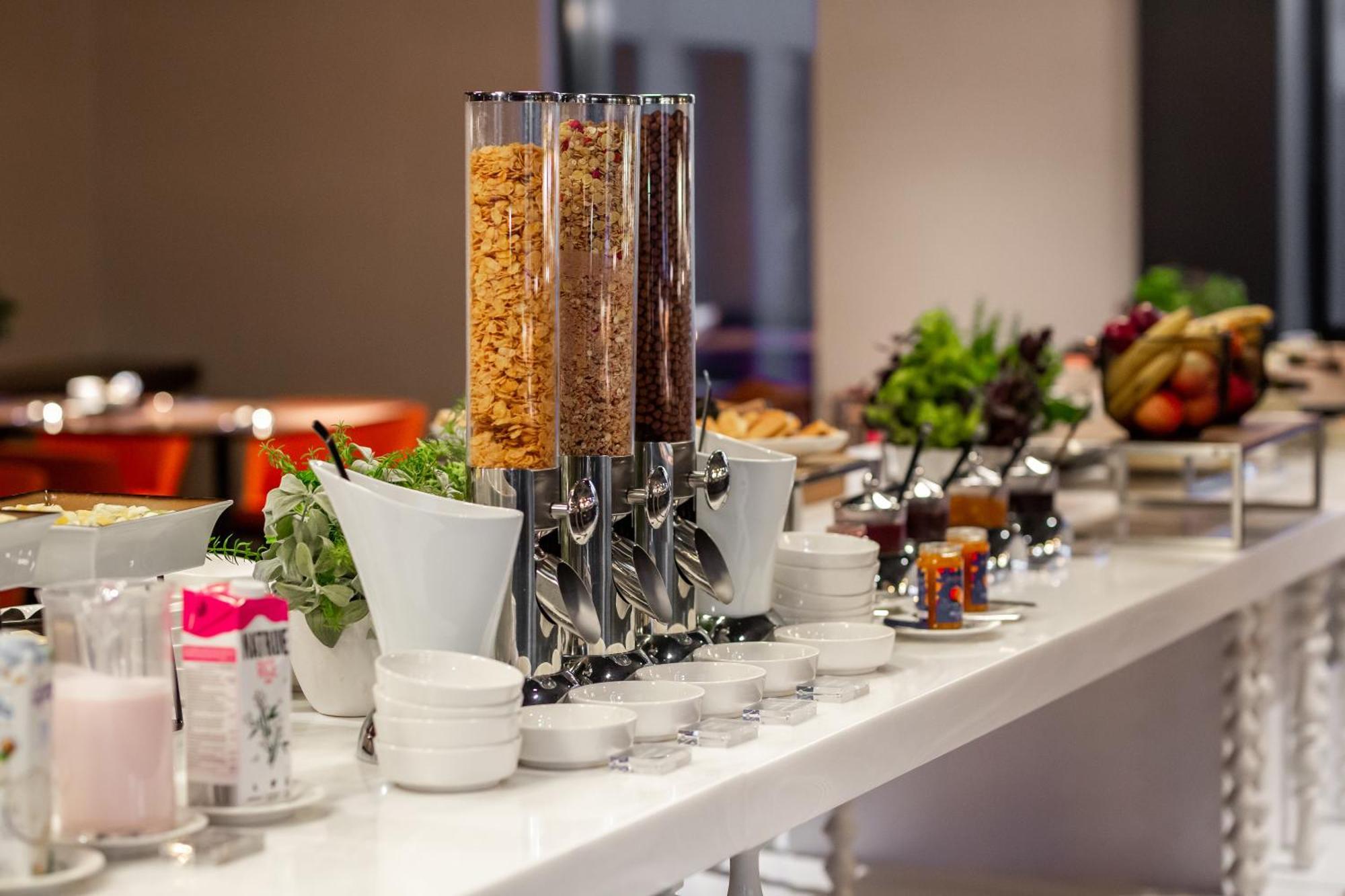 Movenpick Hotel 塔林 外观 照片